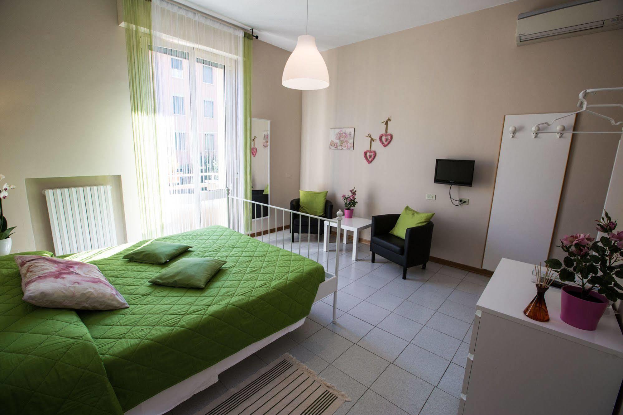 בולוניה Hotel Arcoveggio מראה חיצוני תמונה
